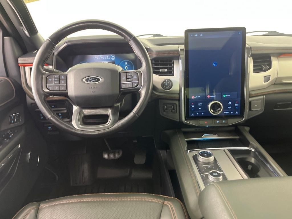 used 2022 Ford Expedition car, priced at $59,291