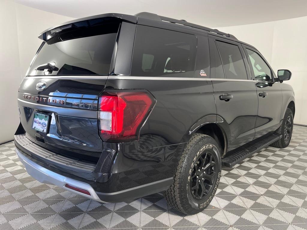 used 2022 Ford Expedition car, priced at $59,291