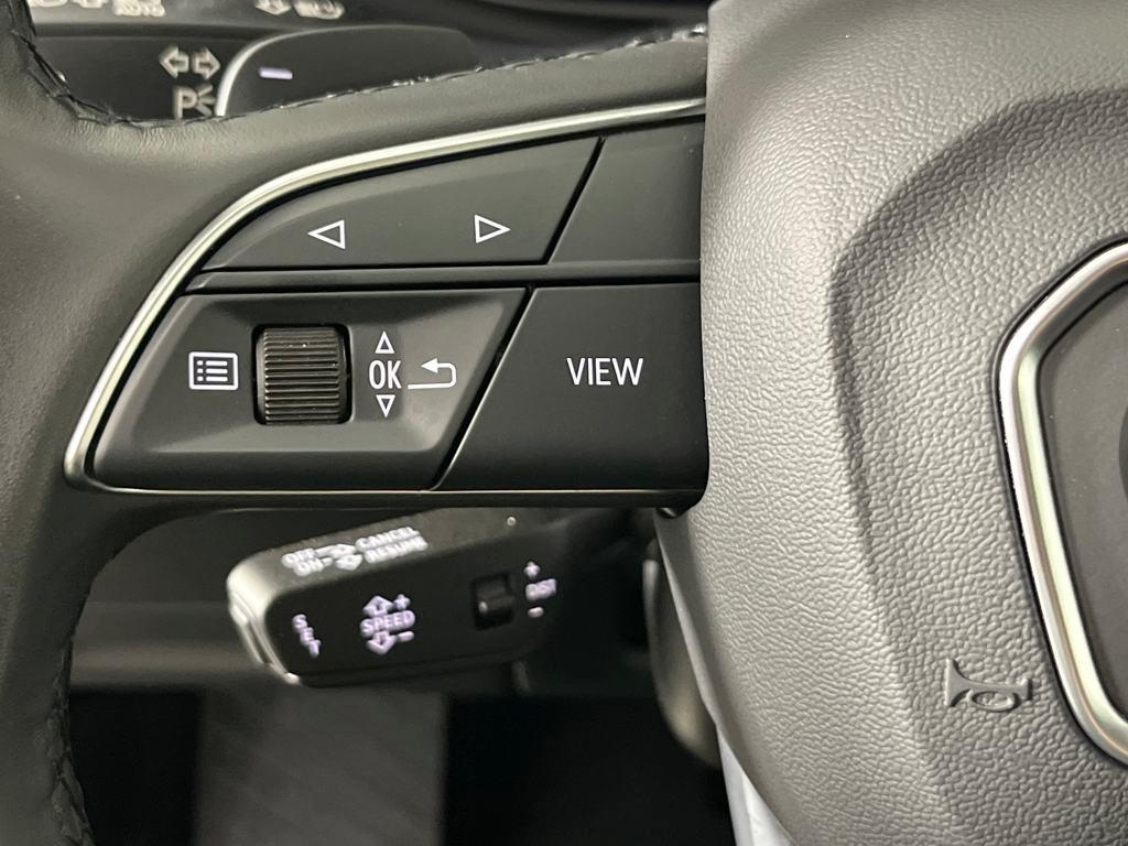 used 2022 Audi Q7 car, priced at $39,990