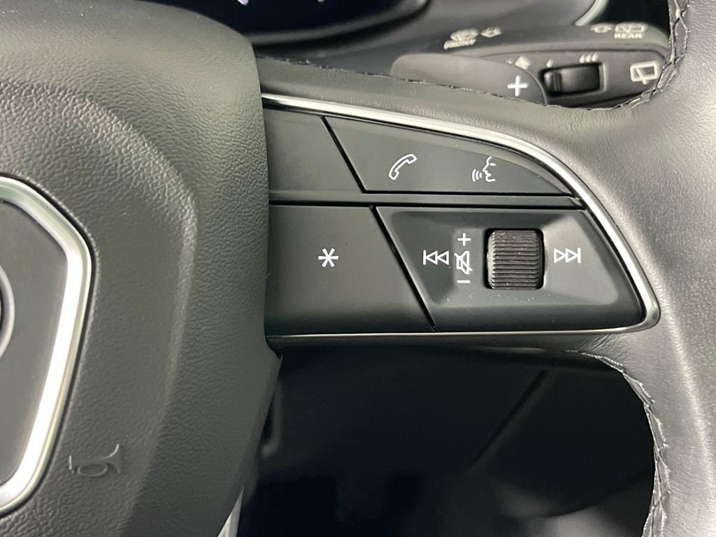 used 2022 Audi Q7 car, priced at $39,990
