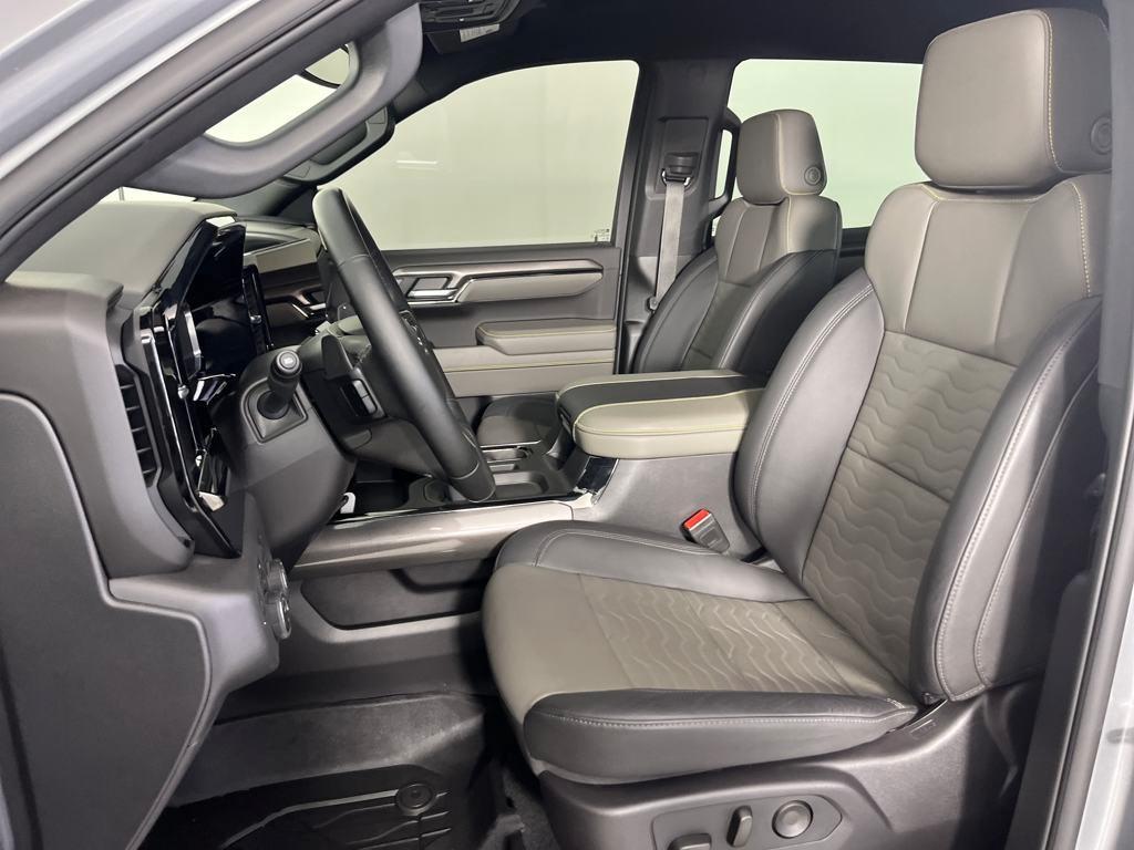 used 2024 Chevrolet Silverado 1500 car, priced at $63,991