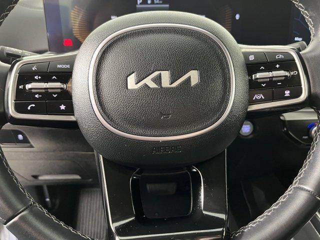 used 2024 Kia Sorento car, priced at $31,987