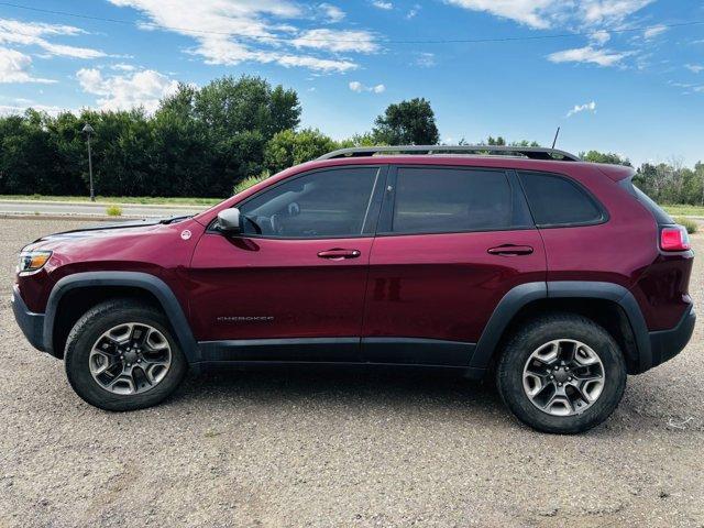 used 2019 Jeep Cherokee car