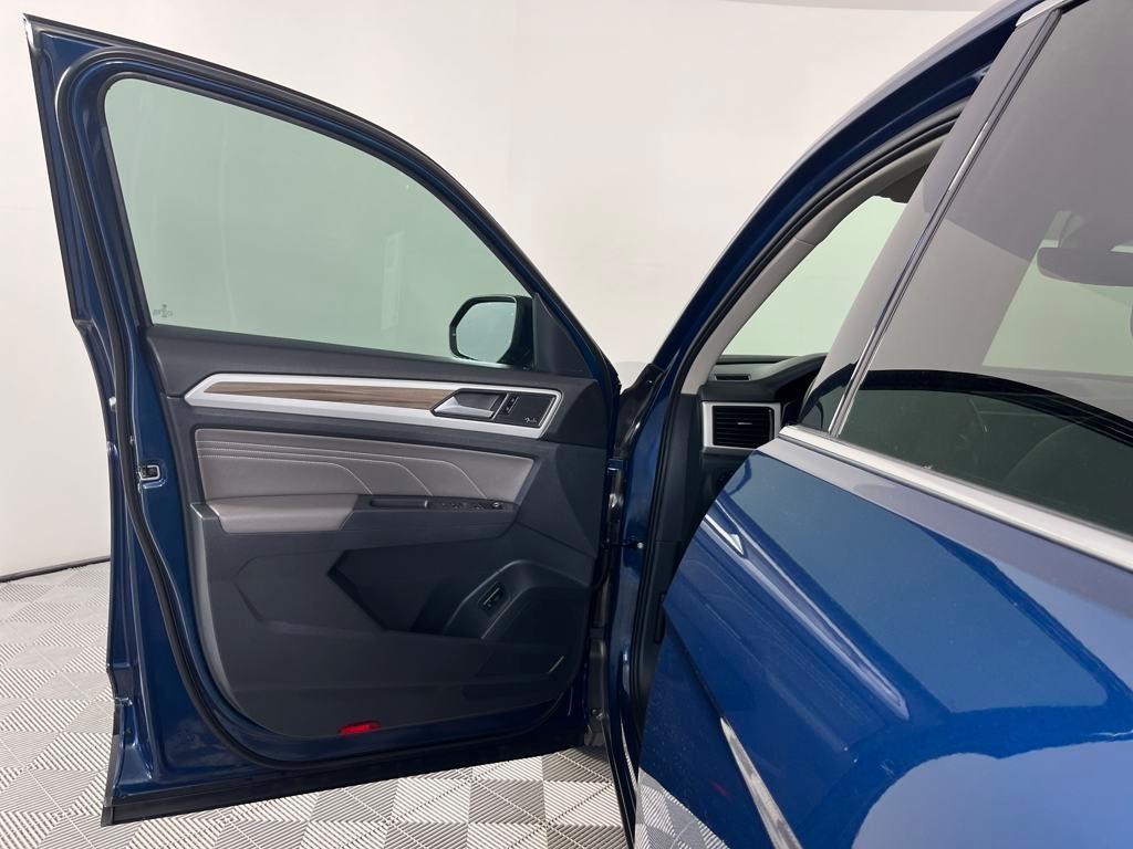 used 2021 Volkswagen Atlas car, priced at $33,691