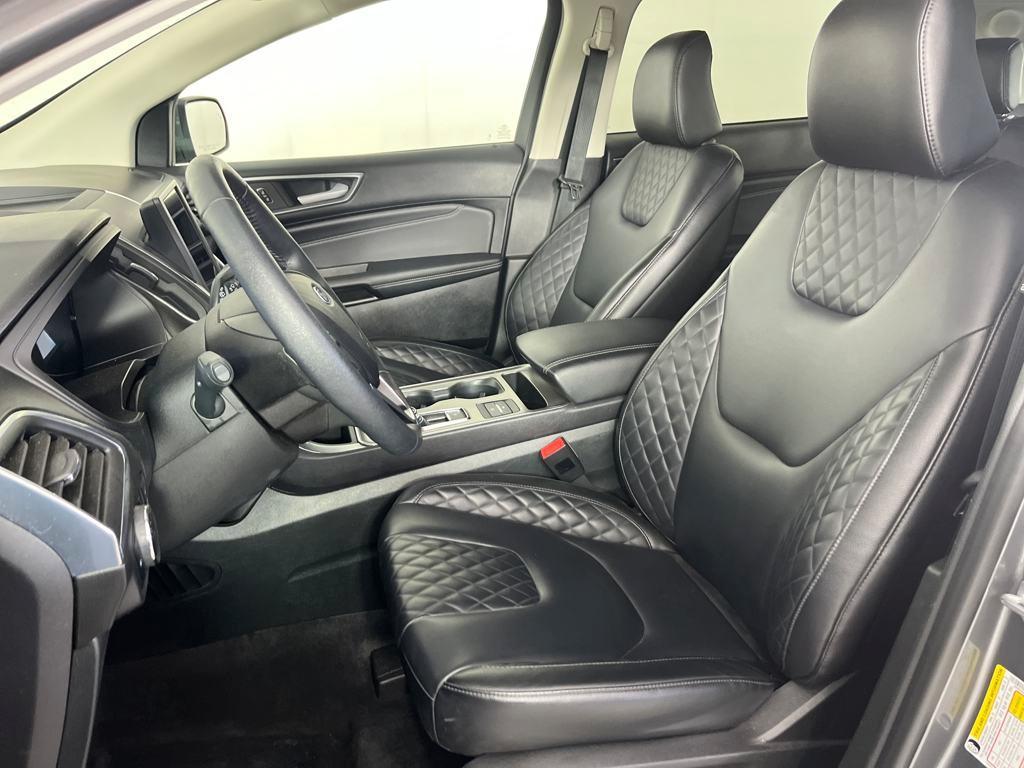 used 2024 Ford Edge car, priced at $31,256