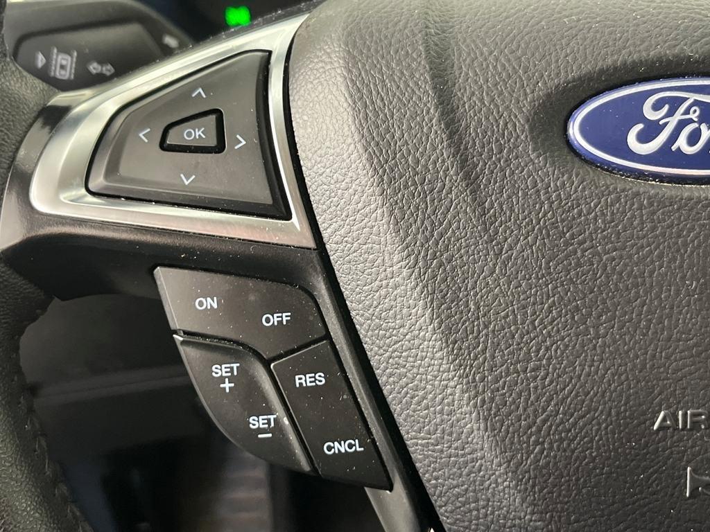 used 2024 Ford Edge car, priced at $31,256