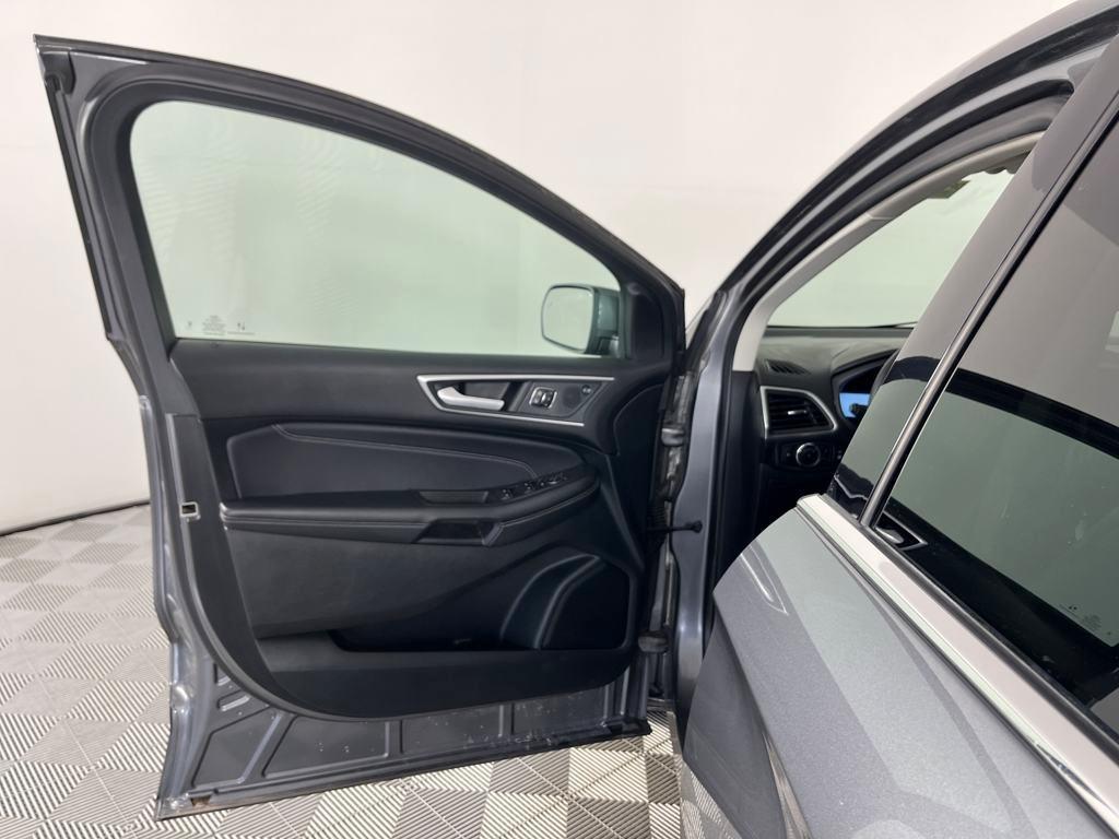 used 2024 Ford Edge car, priced at $32,991