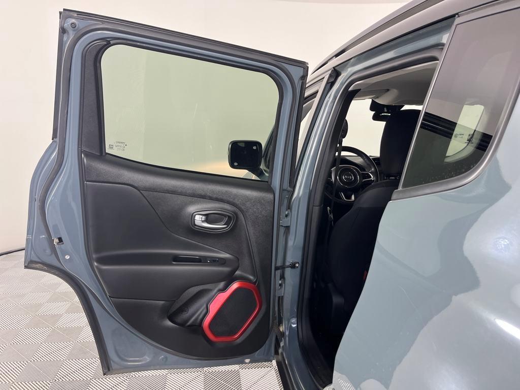 used 2016 Jeep Renegade car