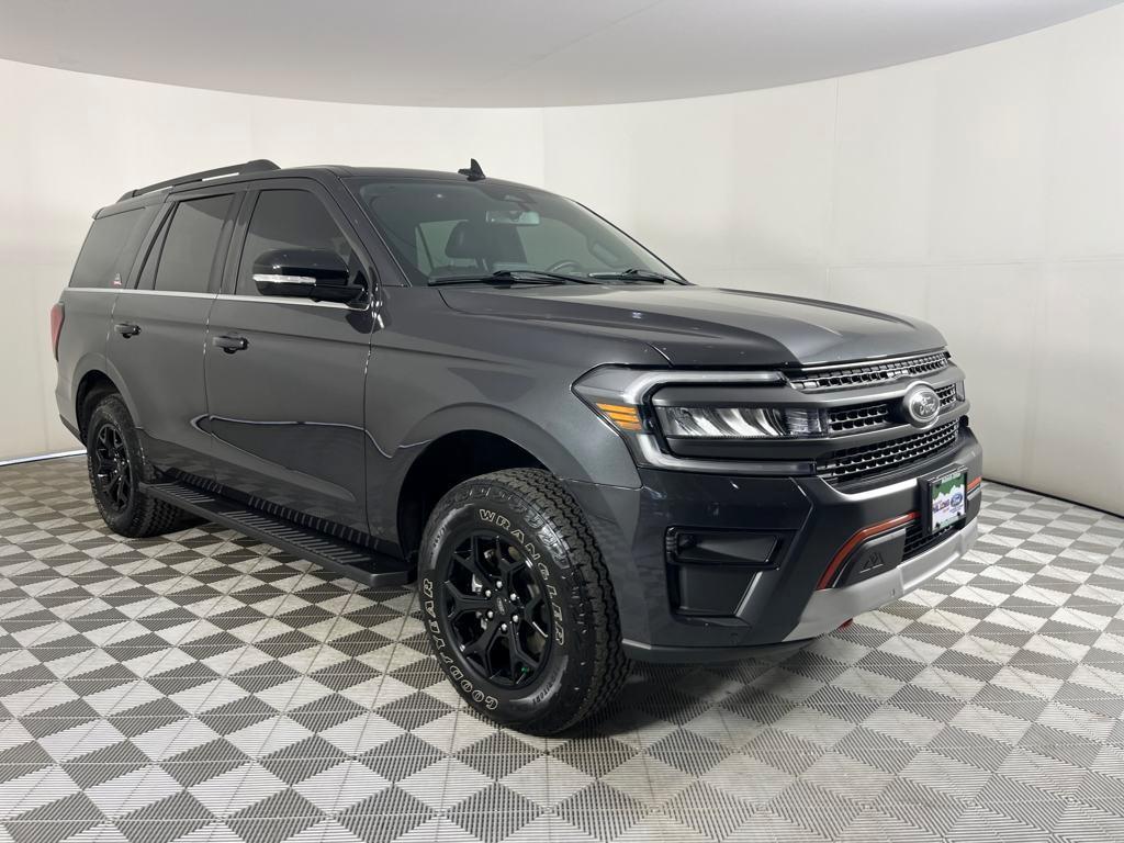 used 2024 Ford Expedition car, priced at $70,691