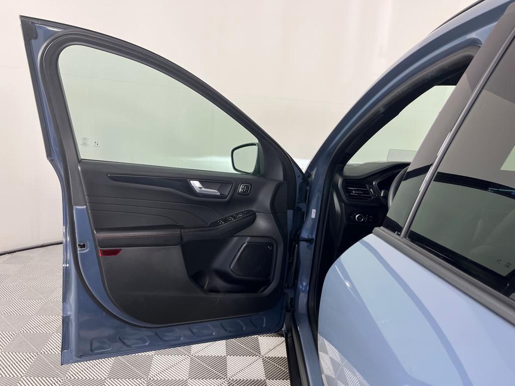 used 2024 Ford Escape car, priced at $35,991