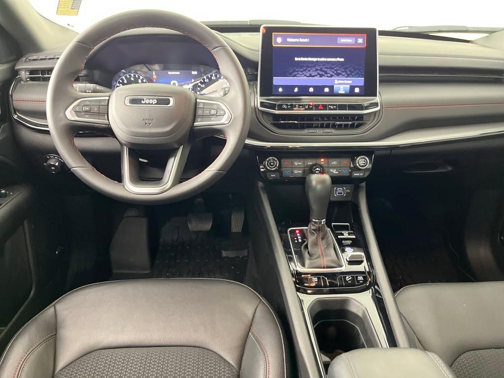 used 2025 Jeep Compass car