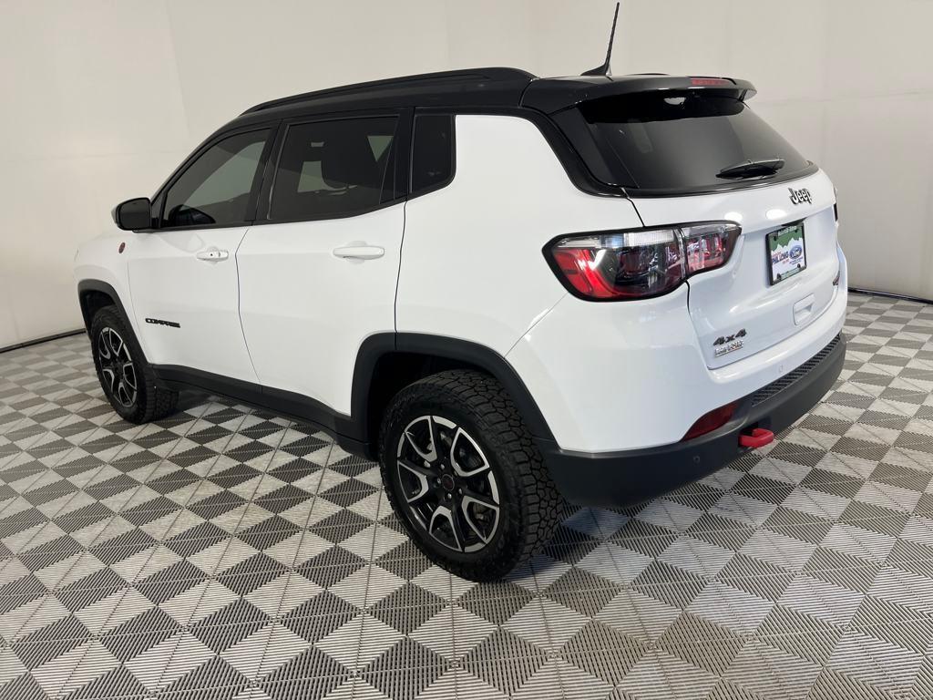 used 2025 Jeep Compass car, priced at $27,991