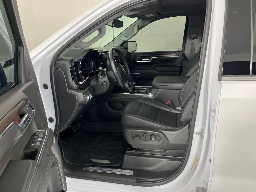 used 2023 GMC Sierra 1500 car, priced at $47,693