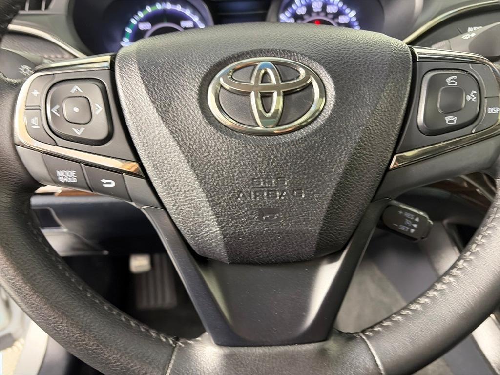 used 2015 Toyota Avalon Hybrid car, priced at $15,691