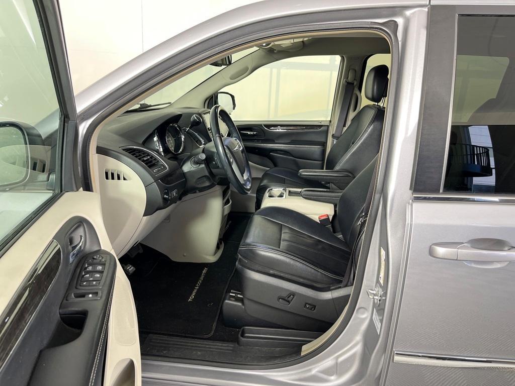 used 2015 Chrysler Town & Country car, priced at $13,991