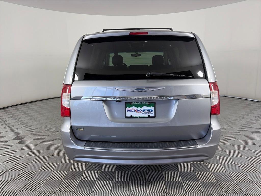used 2015 Chrysler Town & Country car, priced at $11,992