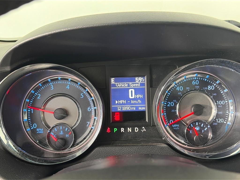 used 2015 Chrysler Town & Country car, priced at $11,992