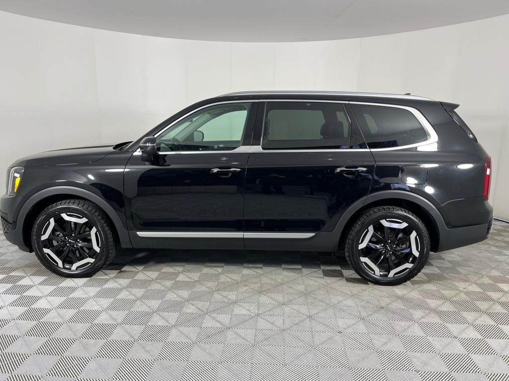 used 2023 Kia Telluride car, priced at $36,991