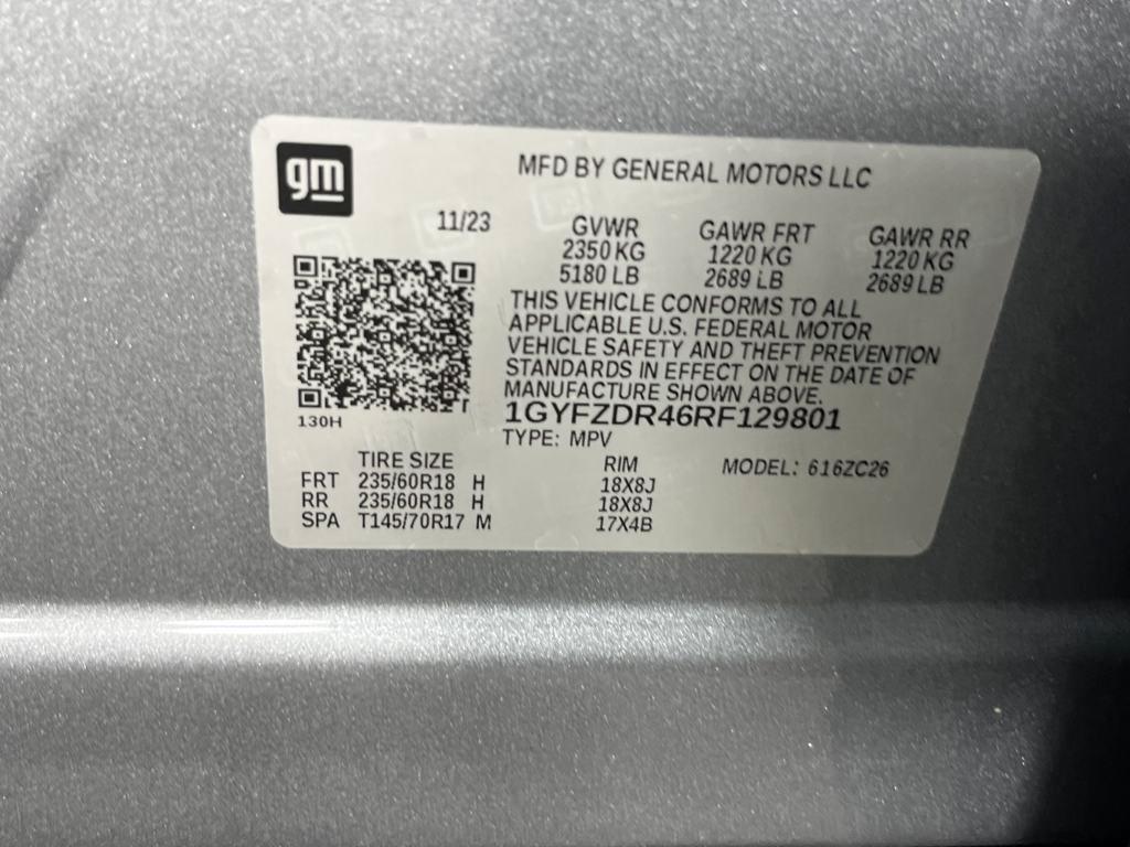 used 2024 Cadillac XT4 car, priced at $36,291