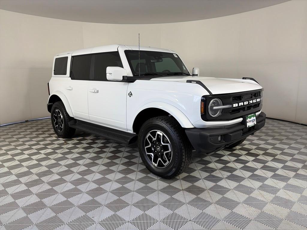 used 2025 Ford Bronco car, priced at $52,991