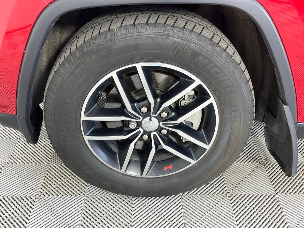 used 2017 Jeep Grand Cherokee car