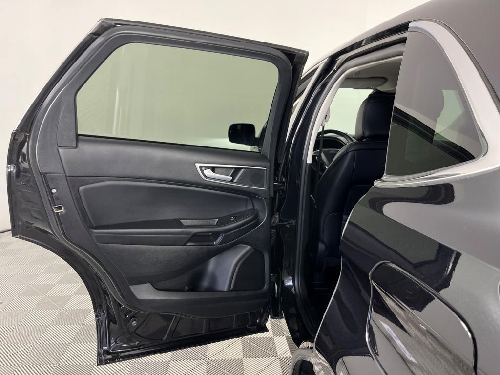 used 2024 Ford Edge car, priced at $27,991