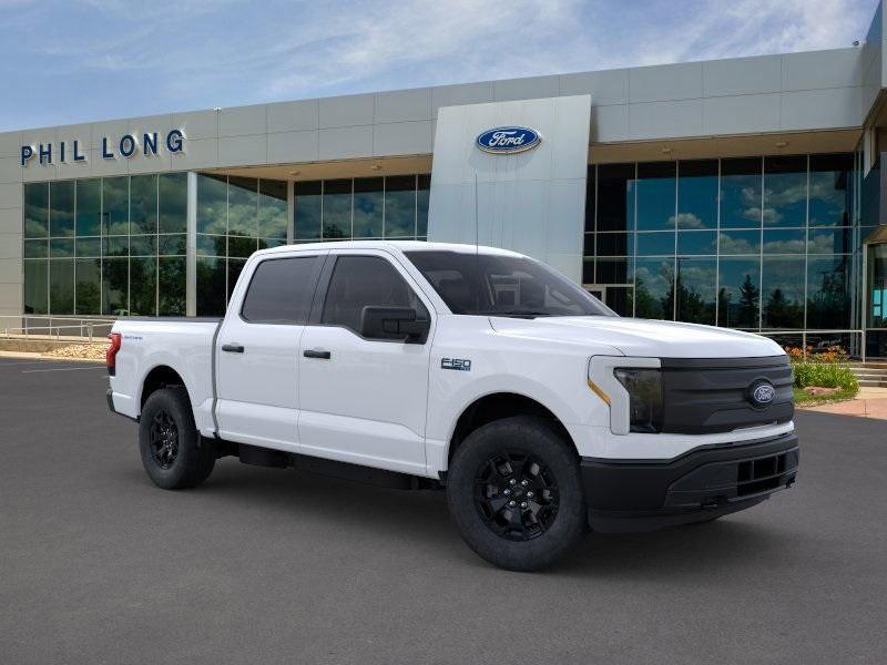 new 2025 Ford F-150 Lightning car