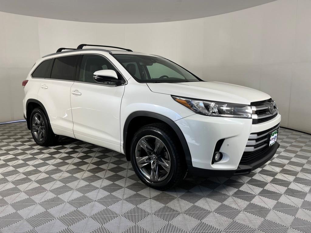 used 2018 Toyota Highlander car, priced at $24,791