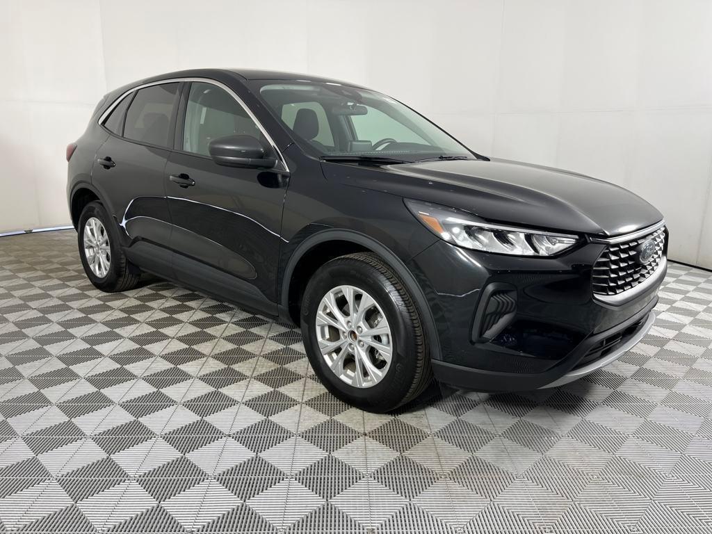 used 2024 Ford Escape car, priced at $25,897