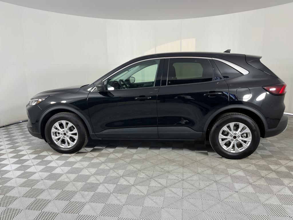 used 2024 Ford Escape car, priced at $25,897