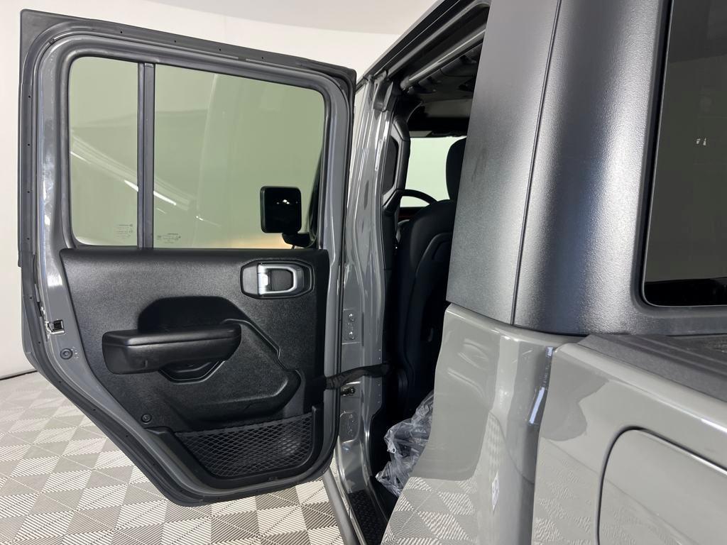 used 2020 Jeep Gladiator car, priced at $38,820