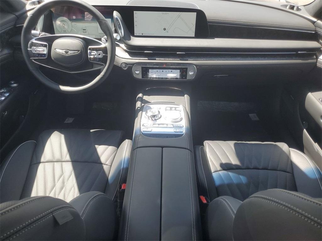 new 2025 Genesis G90 car, priced at $102,540