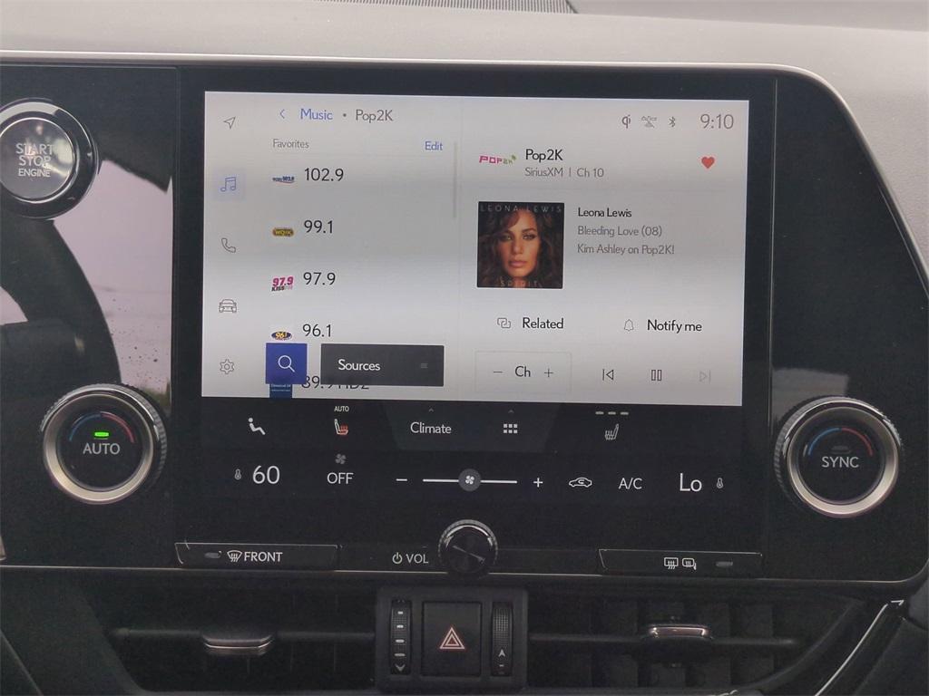 used 2025 Lexus NX 250 car, priced at $39,000