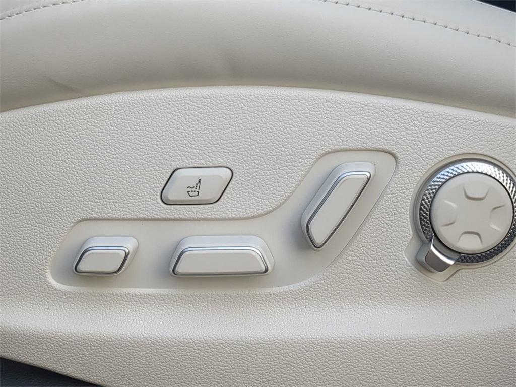 new 2025 Genesis GV80 car, priced at $81,900
