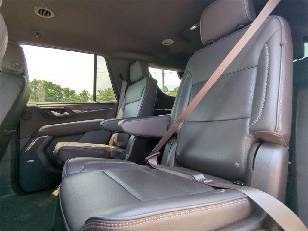 used 2022 GMC Yukon car, priced at $54,886