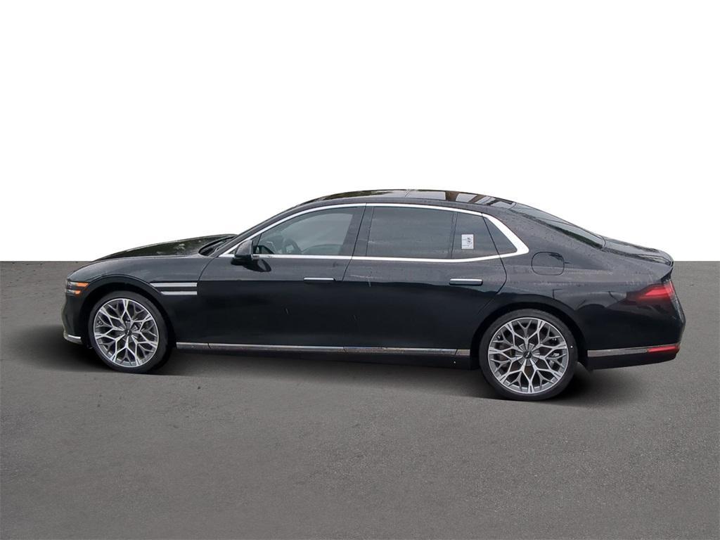 new 2025 Genesis G90 car, priced at $101,755
