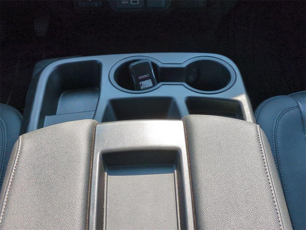 used 2022 GMC Sierra 1500 Limited car, priced at $41,693
