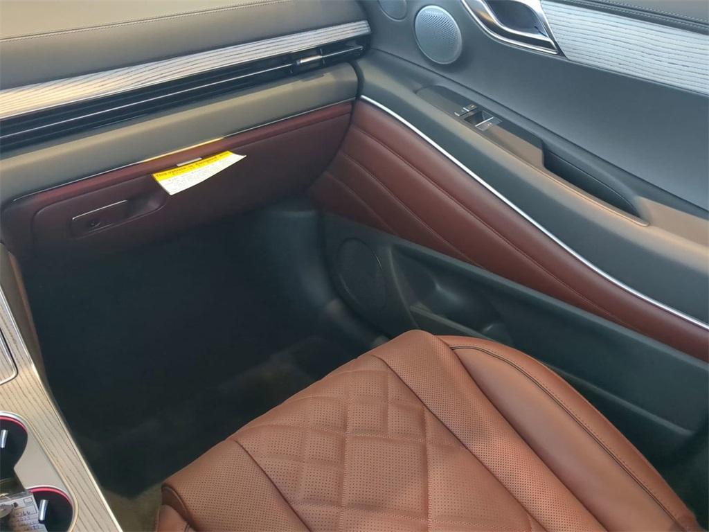new 2025 Genesis GV80 car, priced at $82,195