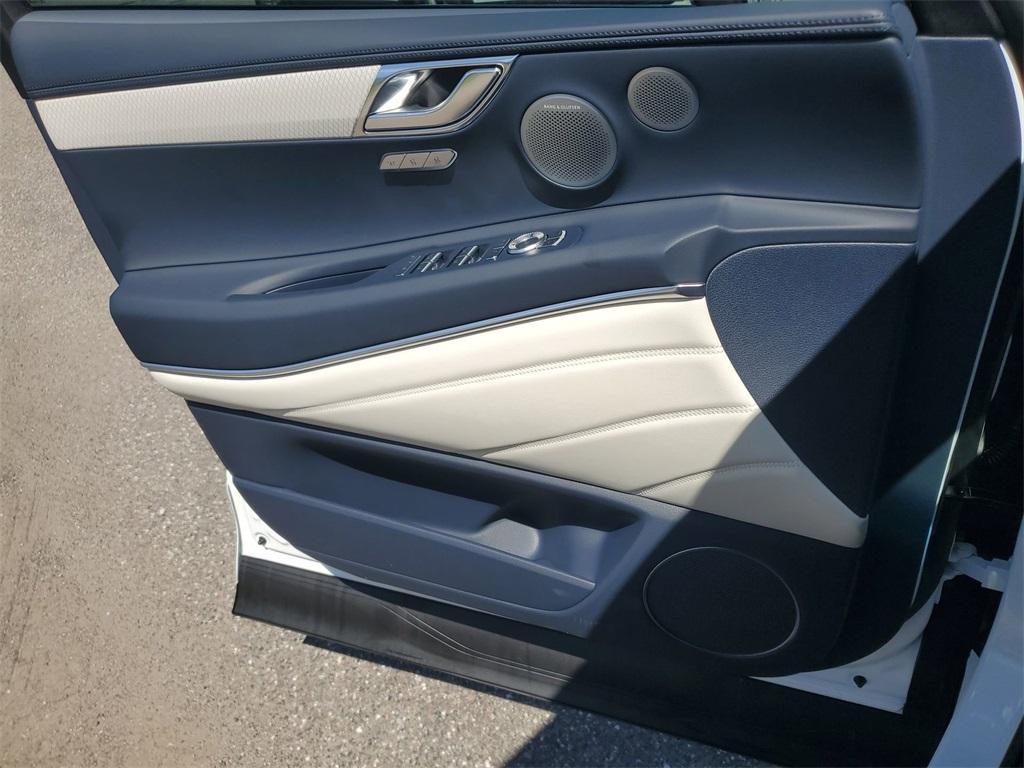 new 2026 Genesis GV80 car, priced at $84,570