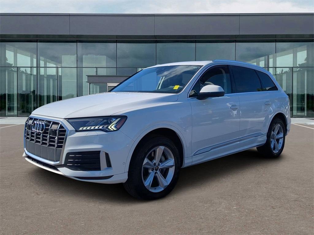 used 2024 Audi Q7 car, priced at $44,438