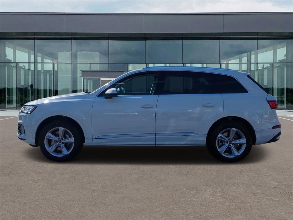 used 2024 Audi Q7 car, priced at $44,438