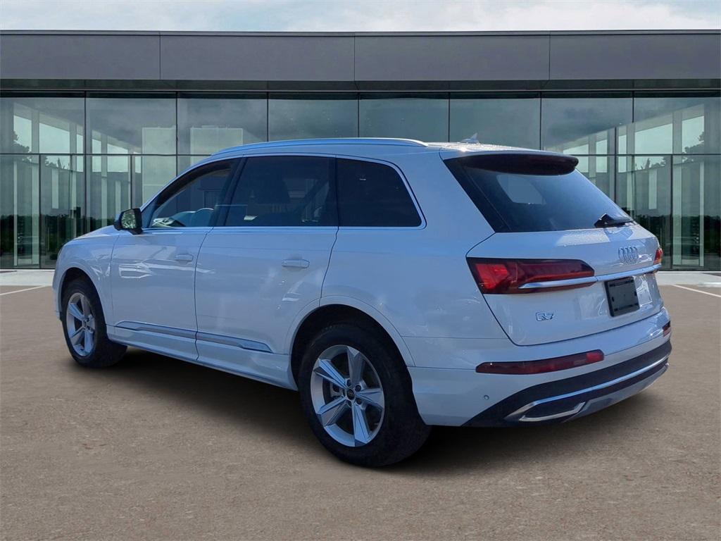 used 2024 Audi Q7 car, priced at $44,438