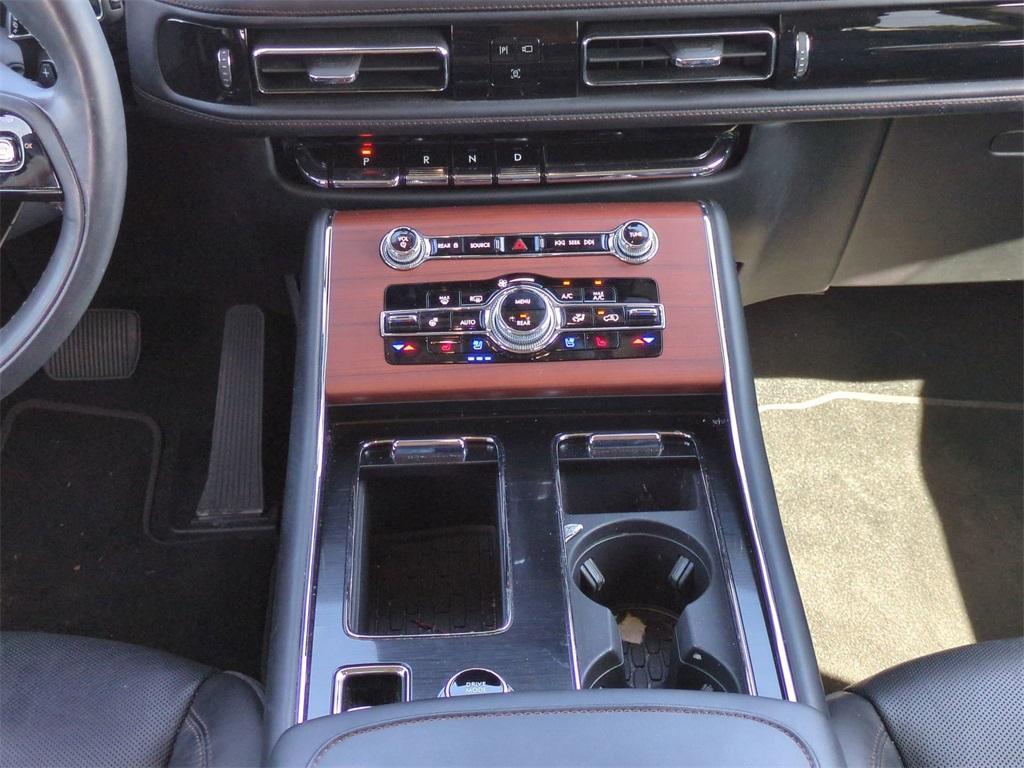 used 2022 Lincoln Aviator car, priced at $38,549
