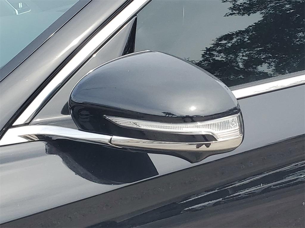 new 2026 Genesis G70 car, priced at $52,310