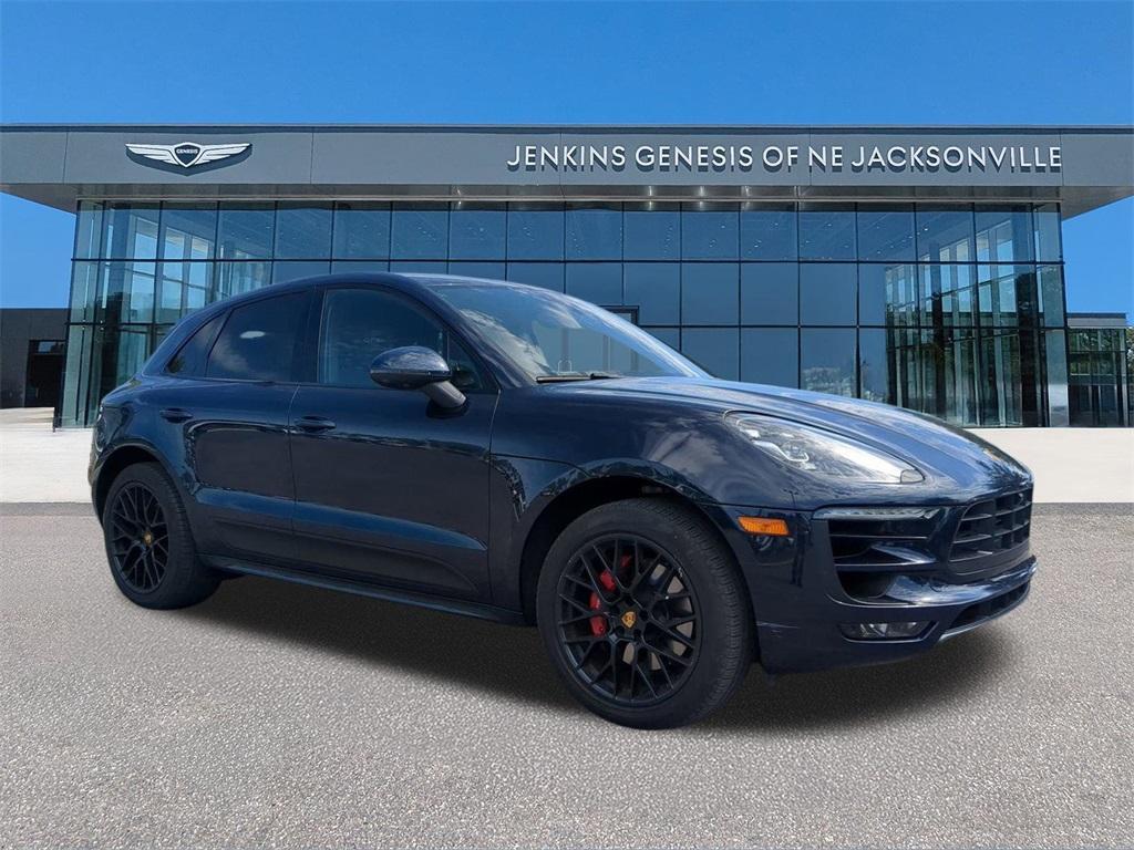 used 2018 Porsche Macan car, priced at $31,999