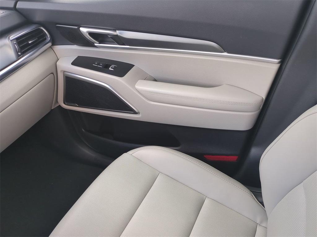 used 2022 Kia Telluride car, priced at $31,000
