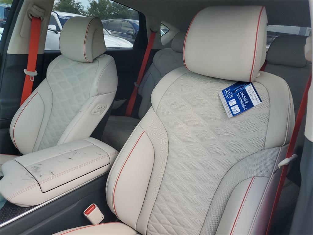 new 2025 Genesis GV80 Coupe car, priced at $88,475