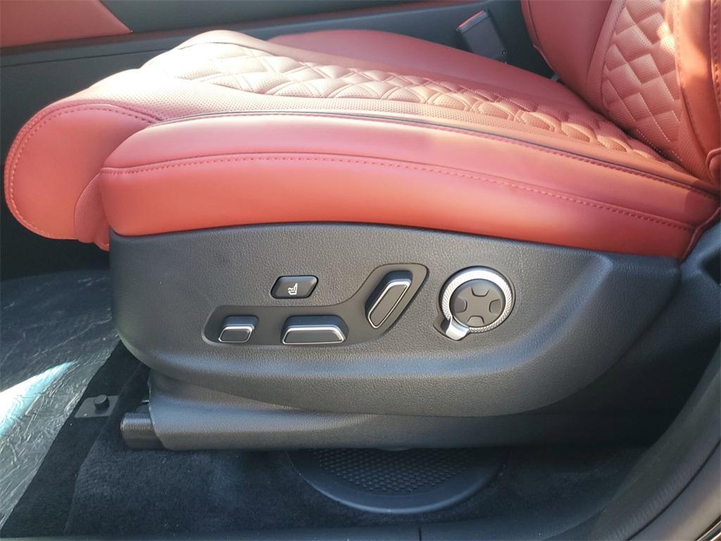 new 2025 Genesis GV80 Coupe car, priced at $88,420