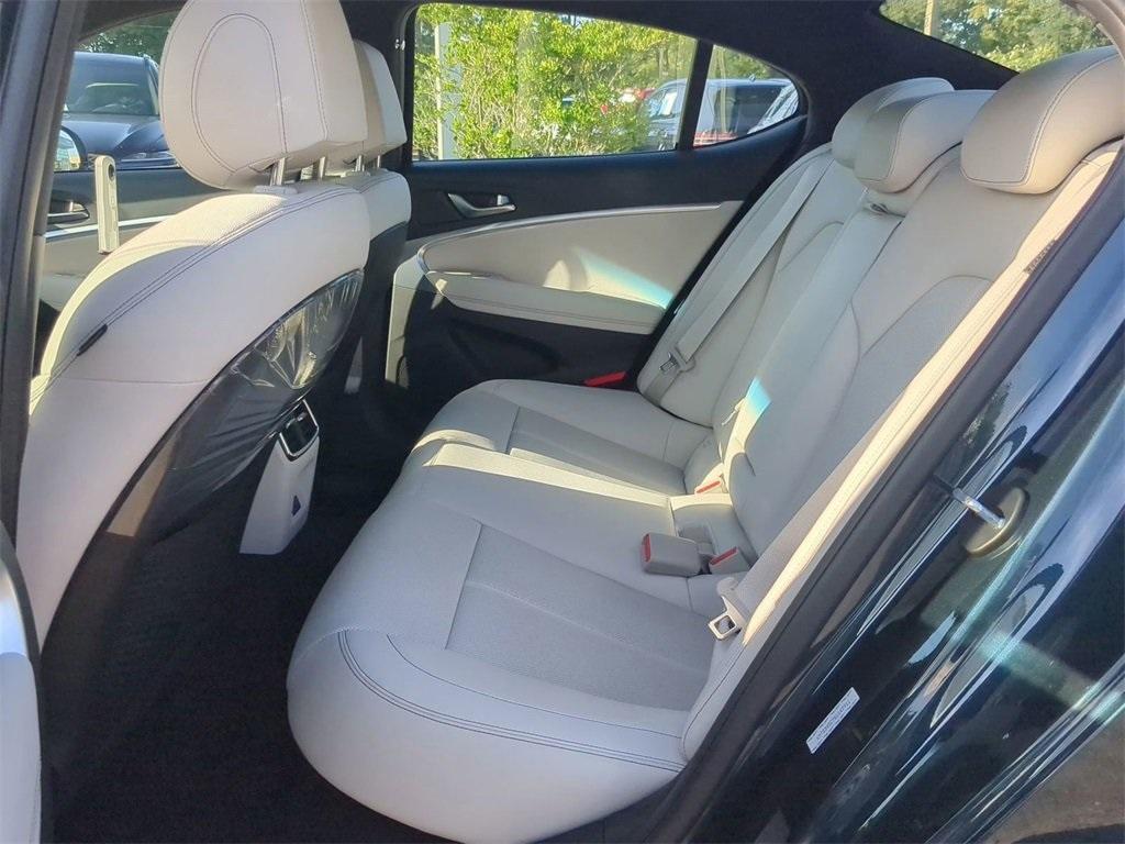 used 2025 Genesis G70 car, priced at $38,539