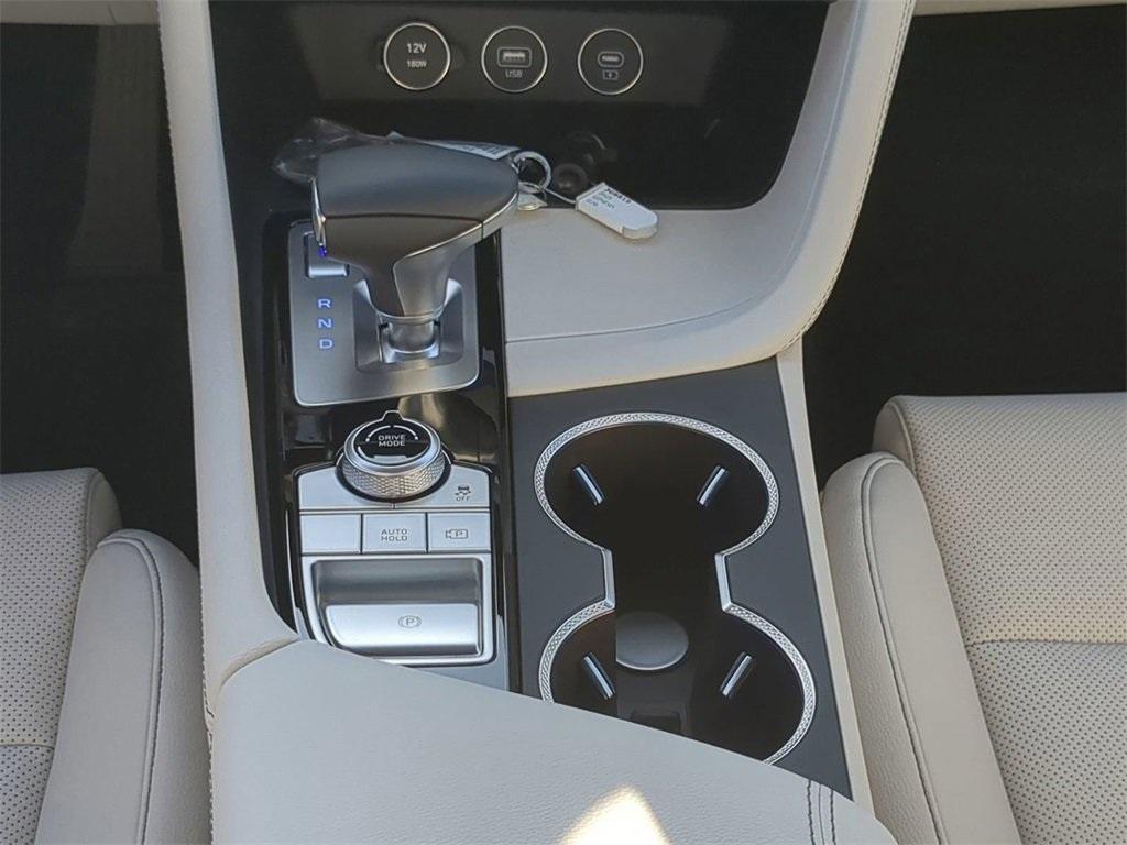 used 2025 Genesis G70 car, priced at $38,539